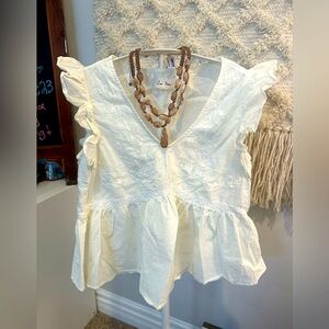 Love Notes Elegant ivory peplum  Top small